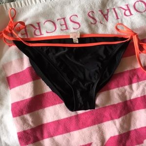 Xhilaration Side tie bikini bottoms